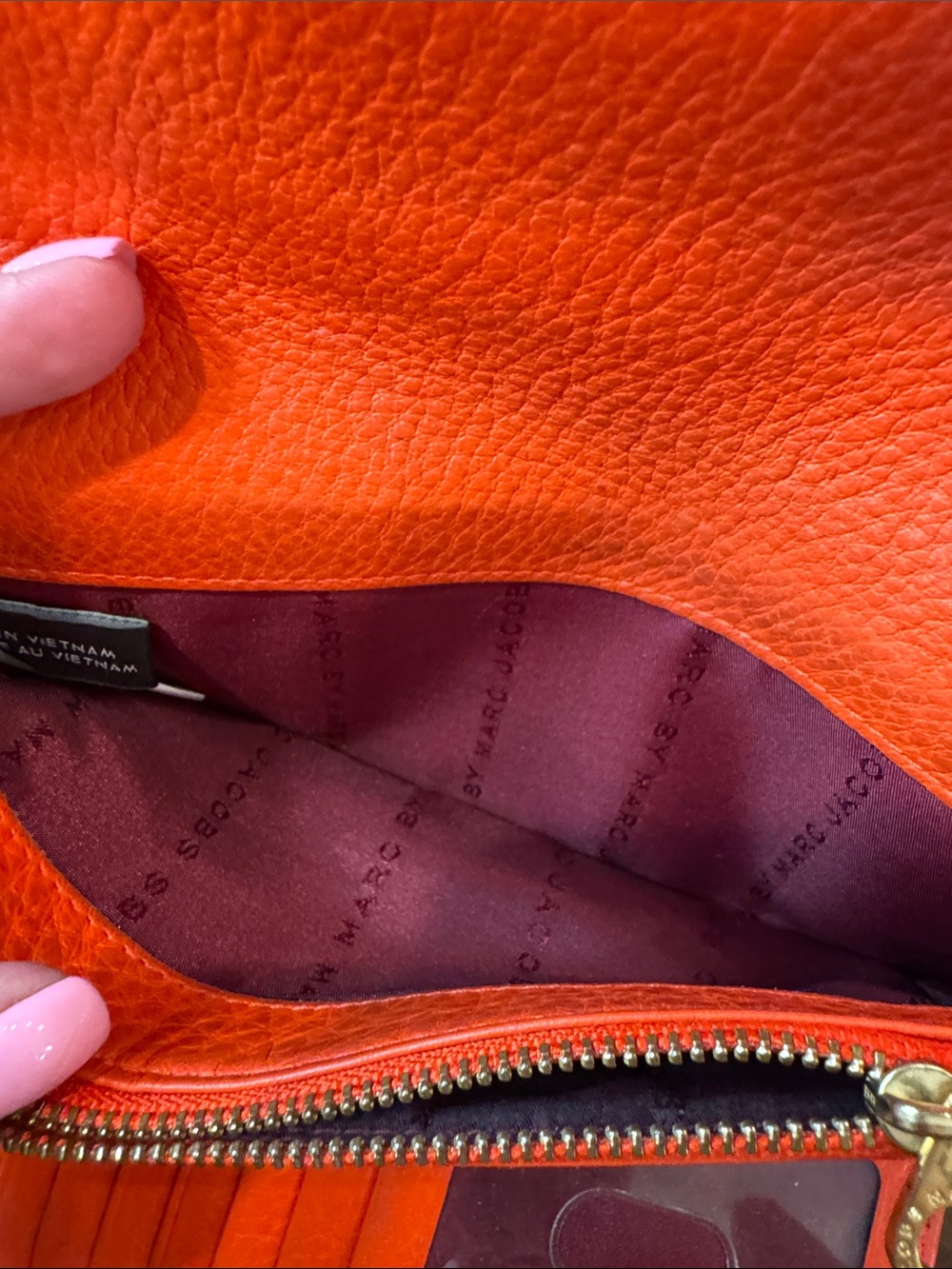 Marc Jacobs Orange Leather Flap Wallet with Logo Plaque - Picture 9 of 15